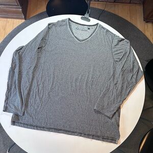 Robert Graham Men's V-Neck Long Sleeve Striped Gray Tee